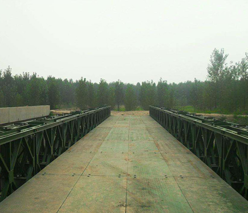 贝雷钢桥桥面板